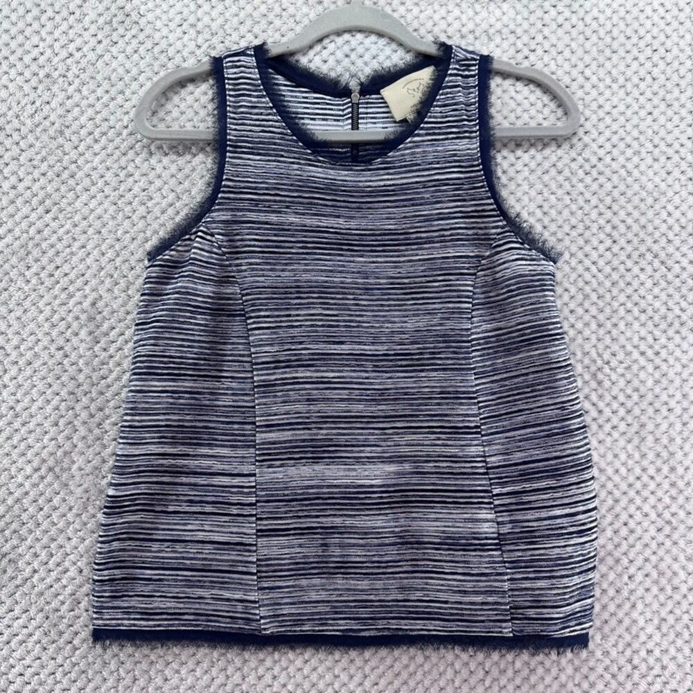 Vanessa Virginia Anthropologie Top Womens XS Blue Scoop Neck Eyelash Hem Casual